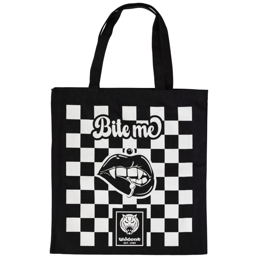 Schwarze Baumwolltasche mit weißem Schachbrettmuster und 'Bite Me' Schriftzug