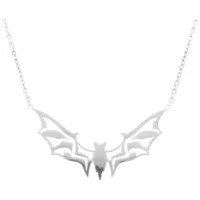 Silberne Big Bat Kette aus Chirurgenstahl Silberfarbene Kette mit Fledermaus-Anhänger aus Chirurgenstahl auf weißem Hintergrund