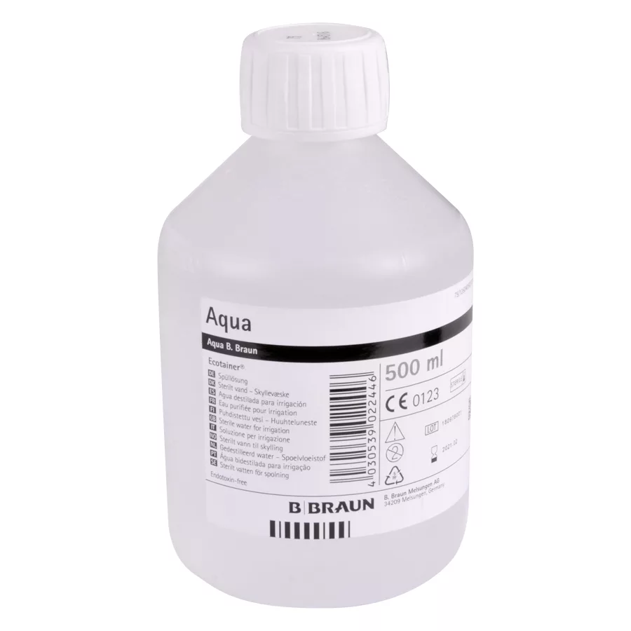 500 ml Flasche Braun Aqua Spüllösung mit weißem Etikett auf weißem Hintergrund