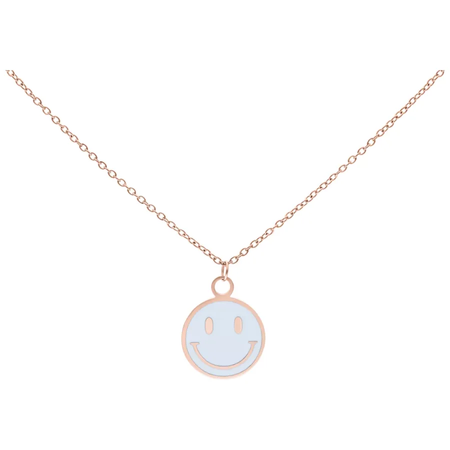 Roségoldene Kette mit lächelndem Smiley-Anhänger auf weißem Hintergrund