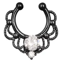 Schwarzes Fake Septum Piercing mit klaren Kristallen auf weißem Hintergrund