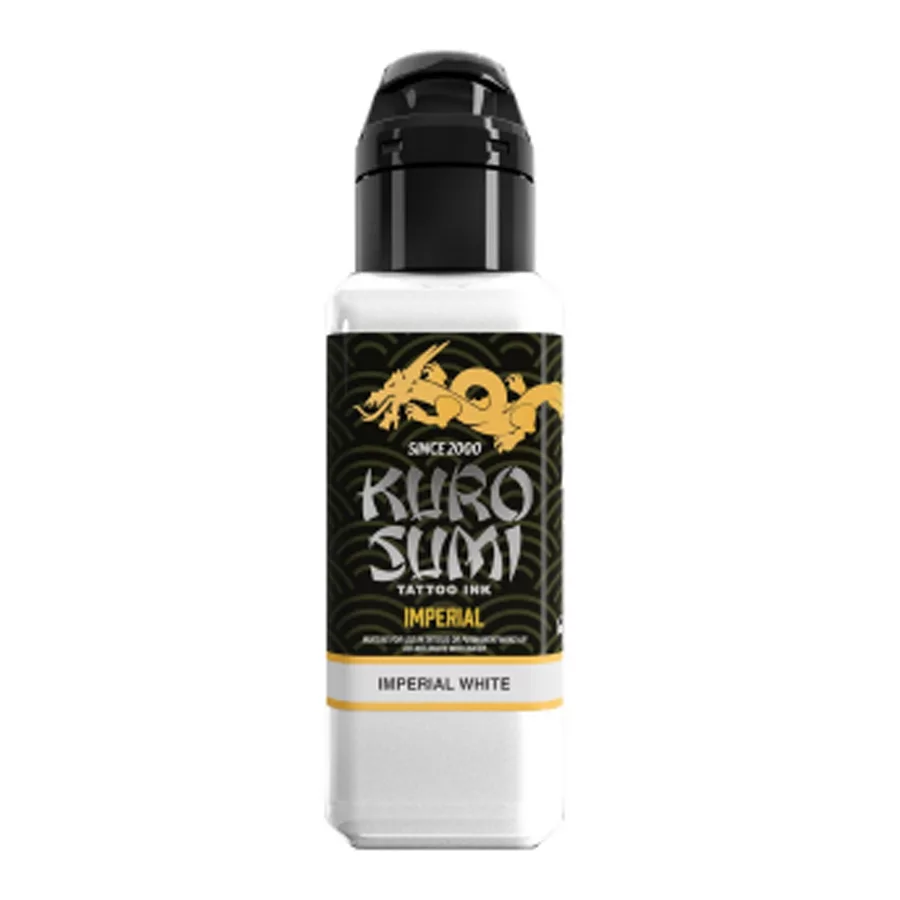 Weiße Kuro Sumi Tattoo Tinte in 88 ml Flasche auf weißem Hintergrund