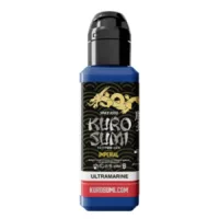 Flasche Kuro Sumi Ultramarin Tattoofarbe mit schwarzem Etikett auf weißem Hintergrund