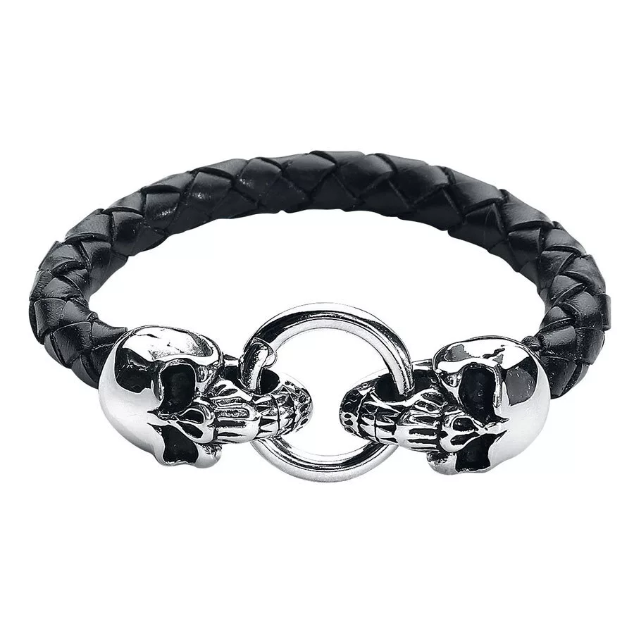 Schwarzes Lederarmband mit Totenkopfdesign Schwarzes geflochtenes Lederarmband mit zwei silbernen Totenköpfen und einem Ringverschluss