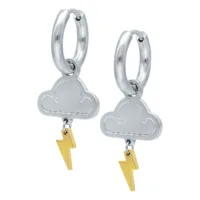 Little Thunderstorm Hoops in Silber und Schwarz Silberne Ohrringe mit Wolkenanhänger und goldfarbenem Blitz auf weißem Hintergrund