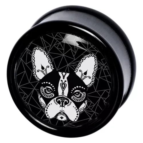 Schwarzer PMMA Plug mit Bulldoggen-Motiv und geometrischem Hintergrund