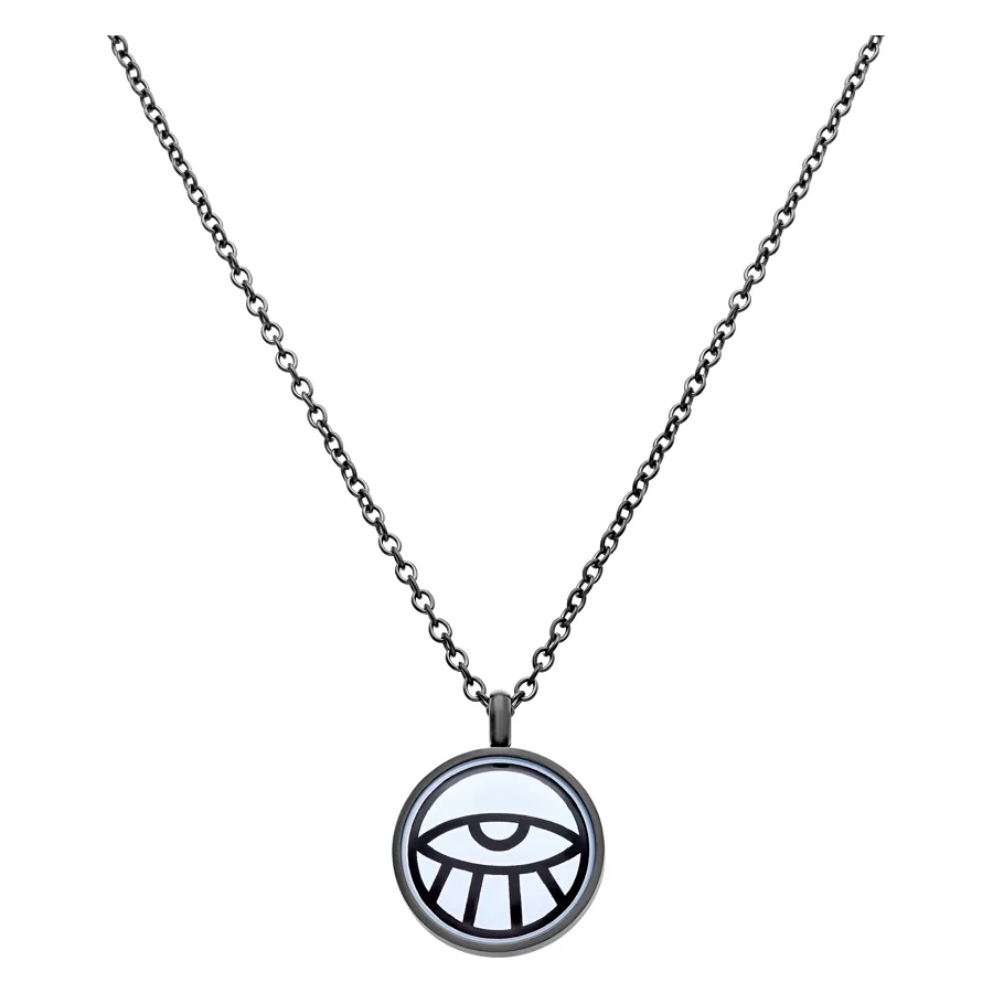 Schwarze Eye Kette aus Chirurgenstahl Schwarze Kette mit Eye-Anhänger aus Chirurgenstahl auf weißem Hintergrund