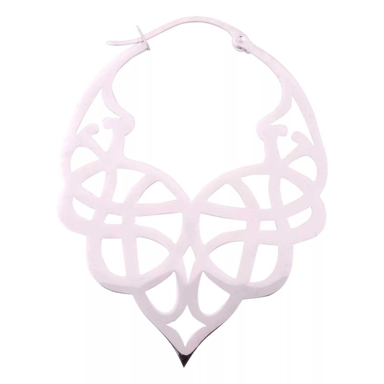 Silberne Celtic Tribal Ohrringe aus Edelstahl auf weißem Hintergrund