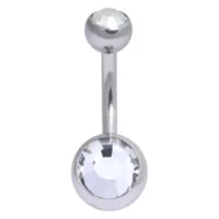 Silbernes Bauchnabelpiercing mit zwei klaren Kristallen auf weißem Hintergrund