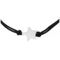 Silbernes Toggle Star Nylon Armband Schwarzes Nylonarmband mit silbernem Stern auf weißem Hintergrund