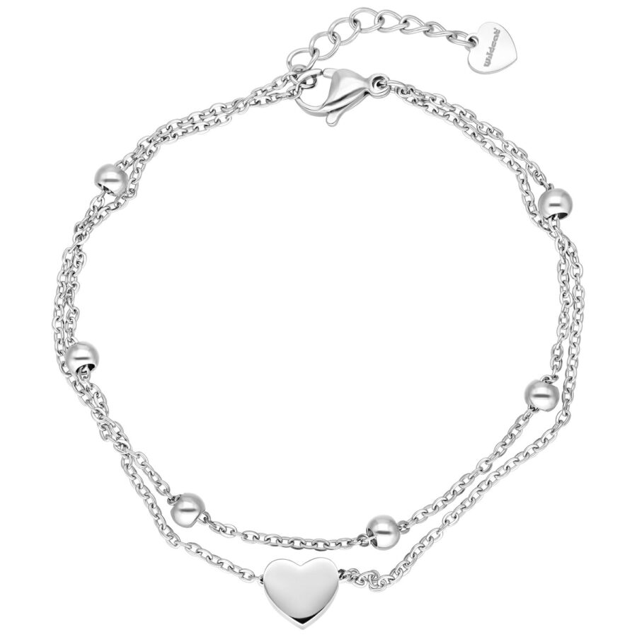 Silbernes doppelreihiges Armband mit Herzanhänger und Kugeln auf weißem Hintergrund