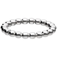 Silberner Bubble Ring aus Chirurgenstahl Silberner Bubble Ring aus glänzendem Chirurgenstahl auf weißem Hintergrund