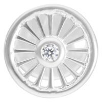 Silbernes Suncircle Push-Fit Labret mit rundem Kristall auf weißem Hintergrund