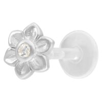 Silbernes Blumen Labret mit klarem Kristall auf weißem Hintergrund