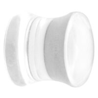 Klarer Acryl Plug, zylindrische Form auf weißem Hintergrund