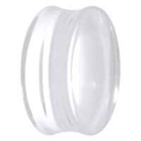Transparenter Acryl Plug in klarer Farbe auf weißem Hintergrund