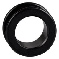 Schwarzer Acryl Tunnel Piercing Schwarzer Acryl Tunnel für Ohrpiercing vor weißem Hintergrund
