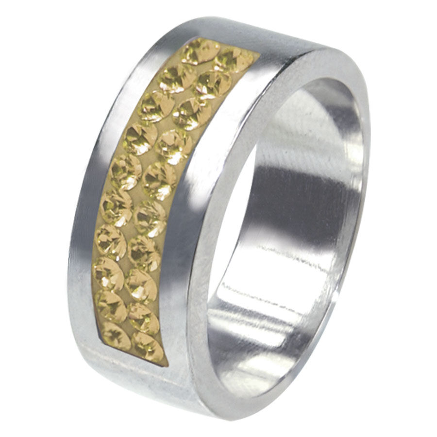 Silberring mit gelben Kristallen, Größe 48 Silberner Ring mit zwei Reihen gelber Kristalle auf weißem Hintergrund
