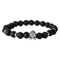 Armband mit schwarzen Lava-Perlen und silbernem Wikingerhelm auf weißem Hintergrund