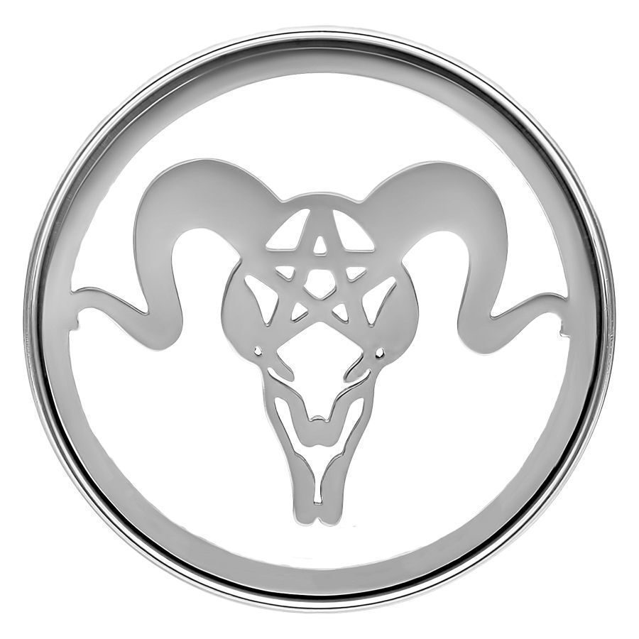 Pentagram Bull Tunnel in Silber Silberner Pentagram Bull Tunnel auf weißem Hintergrund