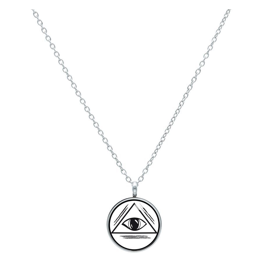 Silberne Kette mit Auge-Anhänger Silberne Kette mit rundem Auge-Anhänger auf weißem Hintergrund