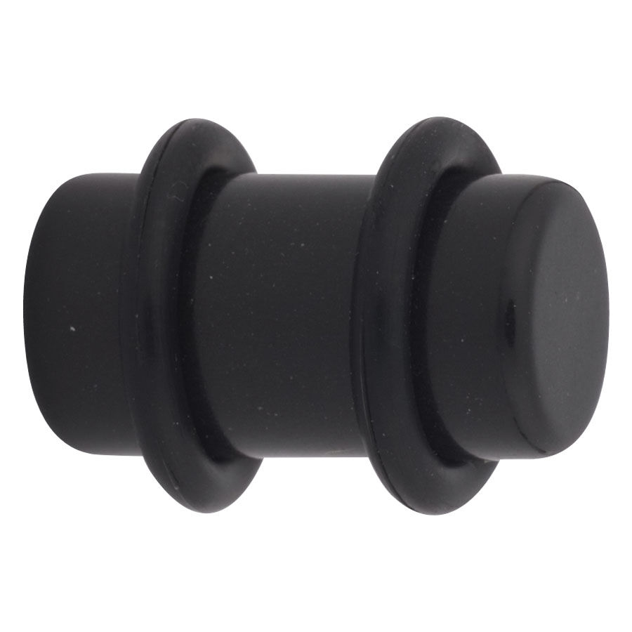 Schwarzer PMMA Plug von Wildcat Schwarzer Plug aus PMMA mit glatter Oberfläche auf weißem Hintergrund