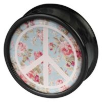 Peace Roses Mint Plug aus PMMA Schwarzer Plug mit Peace-Zeichen und Rosenmuster auf mintfarbenem Hintergrund