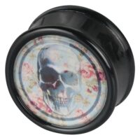 Schwarzer Plug mit Schädelmotiv und Rosen auf hellem Hintergrund
