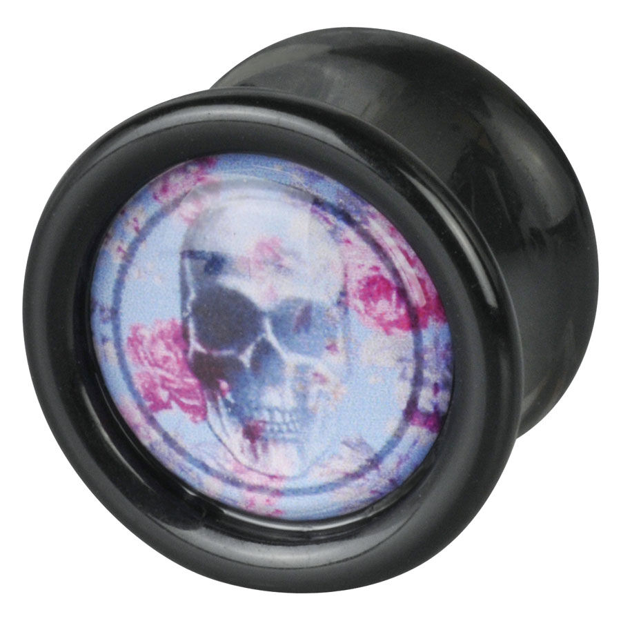 Schwarzer Plug mit Totenkopf und Rosenmotiv Schwarzer Plug mit blauem Totenkopf und rosa Rosen auf Studiohintergrund