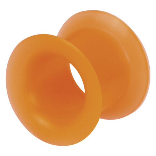 Orangefarbener Flesh Tunnel aus Silikon, Größe 14,0 mm, auf weißem Hintergrund