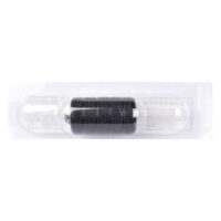 Schwarzes Hartgummi-Griffstück von Wildcat Schwarzes Hartgummi-Griffstück in transparenter Verpackung auf weißem Hintergrund