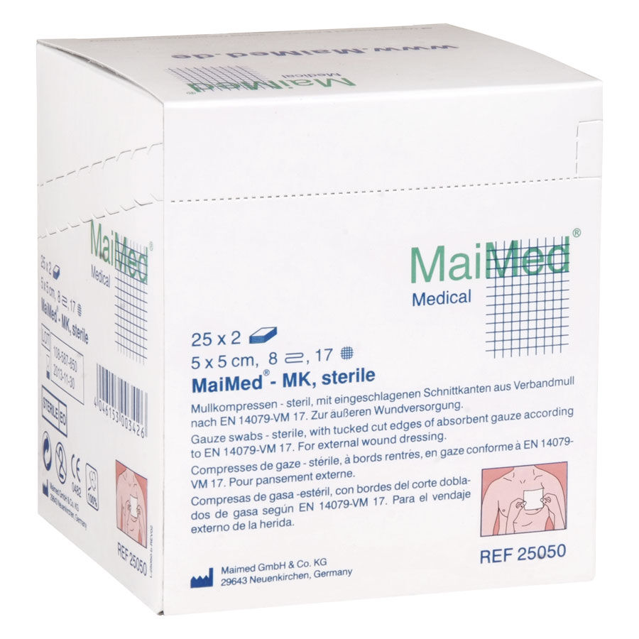 Mullkompressen MaiMed 5x5 cm, 8fach, steril Weiße Box mit Mullkompressen, Marke MaiMed, 5x5 cm, auf weißem Hintergrund