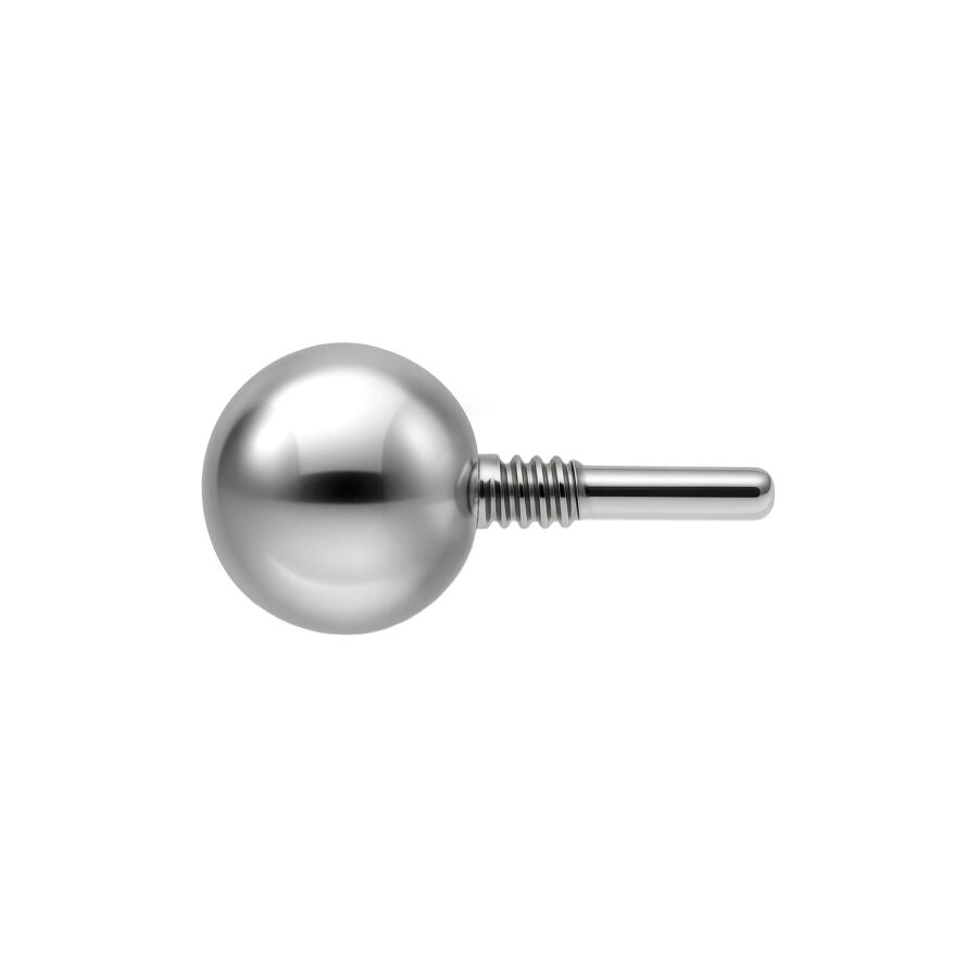 Silberne Metallkugel mit 2,5 mm Durchmesser auf weißem Hintergrund
