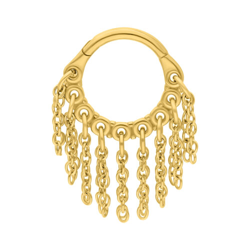 Goldener Clicker-Piercing mit hängenden Ketten auf weißem Hintergrund