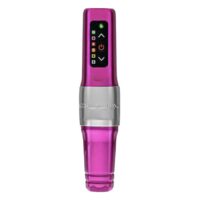 Rosafarbene FK Irons Microbeau Flux Mini Tattoomaschine auf weißem Hintergrund