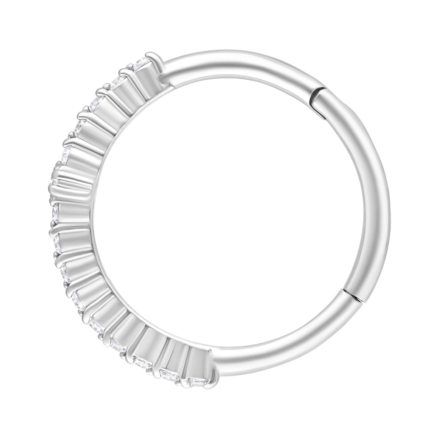 Silberner Piercingring mit klaren Kristallen auf weißem Hintergrund