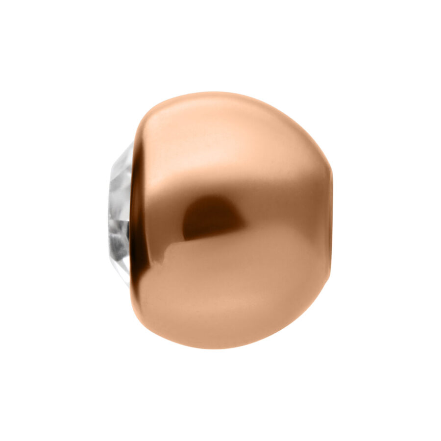 Roségoldener Piercingaufsatz aus Titan mit klarem Kristall auf weißem Hintergrund