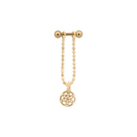 Goldenes Ohr Barbell mit zwei Ketten und Lebensblume Anhänger auf weißem Hintergrund