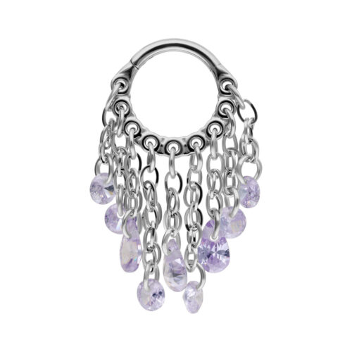 Silberner Piercing-Ring mit Lavendel Kristallen auf weißem Hintergrund