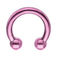 Kreisförmiger Barbell Anodisiert Violett Kreisförmiger violetter Barbell aus Titan mit zwei Kugeln auf weißem Hintergrund
