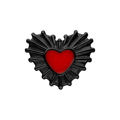 Schwarzer Sacred Heart Enamel Aufsatz mit rotem Herz auf weißem Hintergrund