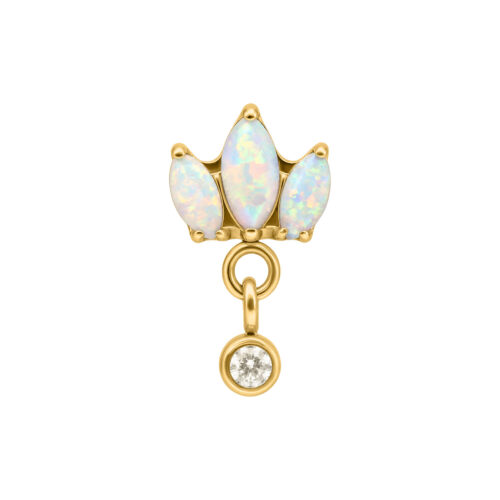 Goldener Lotus-Anhänger mit drei opalisierenden Steinen und hängendem Diamant auf weißem Hintergrund